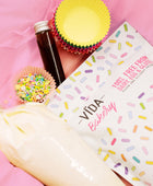 Vanilla Cupcakes - DIY Kit